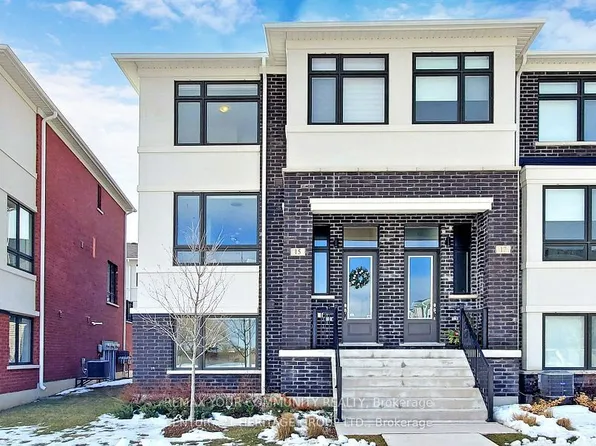 15 William Russell Ln #65, Richmond Hill, ON L4C 5S6