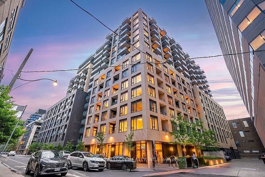 1st image of 543 Richmond St W #1427