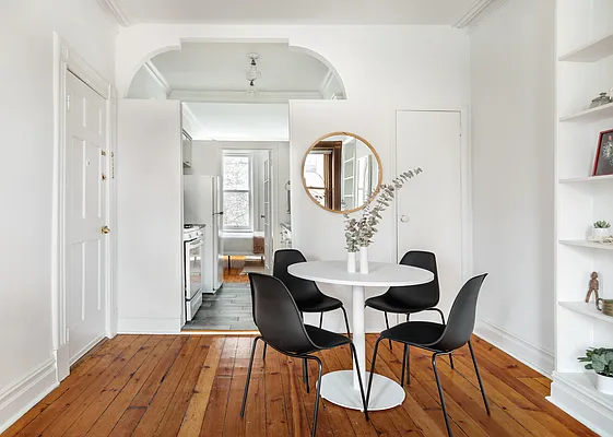 Sold by Compass | media 10