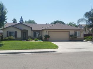 4535 W Country Ct, Visalia, CA 93277