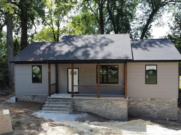 1210 Melrose Dr, Cookeville, TN 38501