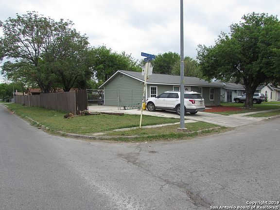 2nd image of 5539 Indian Desert St