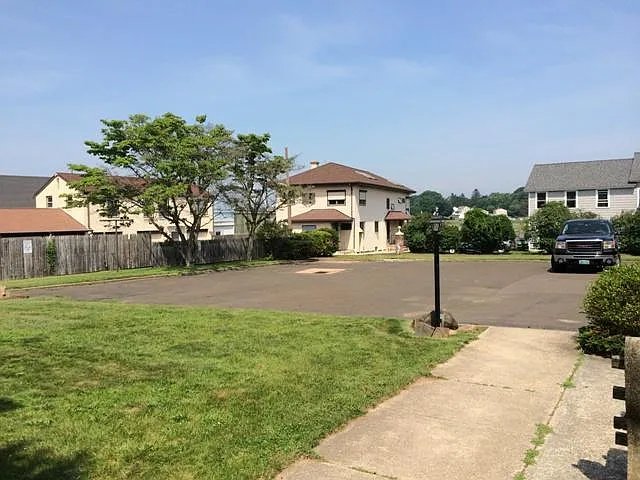 1 bed, 900 sqft, $1,850 — Photo 4