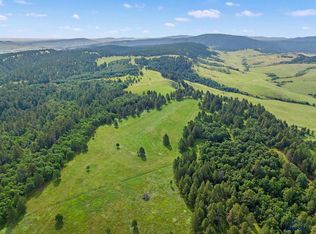 19 Three Peaks Pass Rd, Whitewood, SD 57793