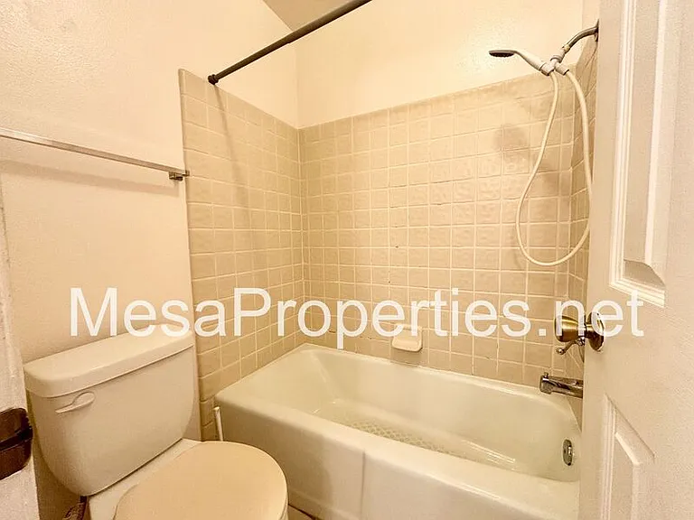 19182 Elm Dr — Photo 23