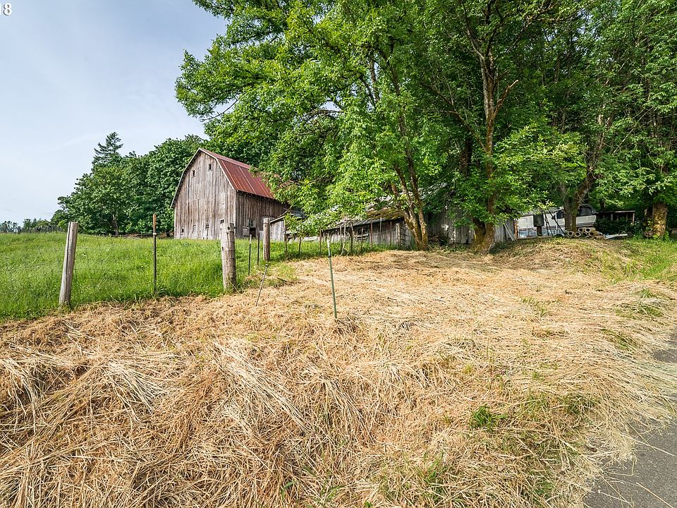 2nd image of 0 SE Krohn Rd