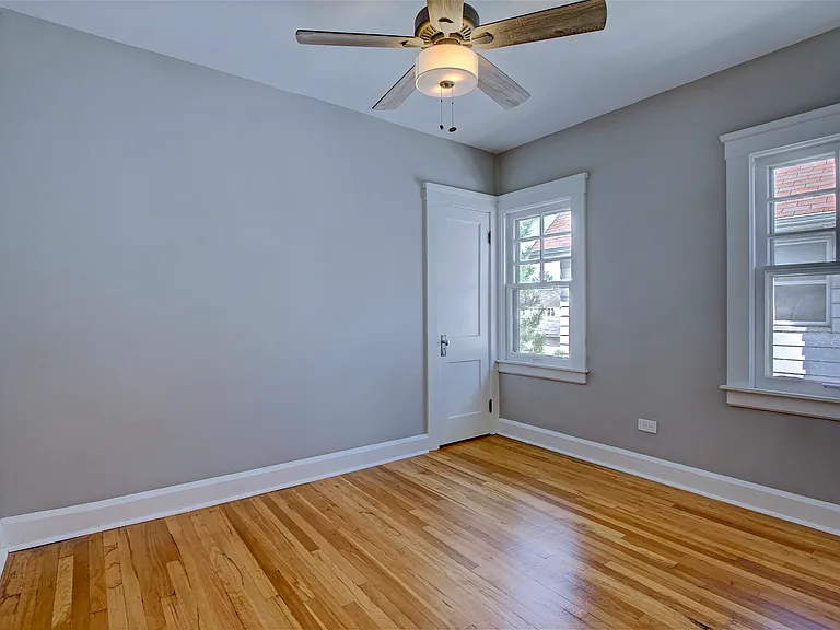 2060 Bunts Rd #UPPER — Photo 18