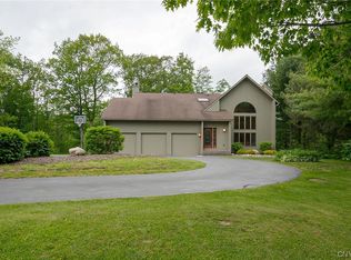 595 Gatehouse Rd, Tully, NY 13159