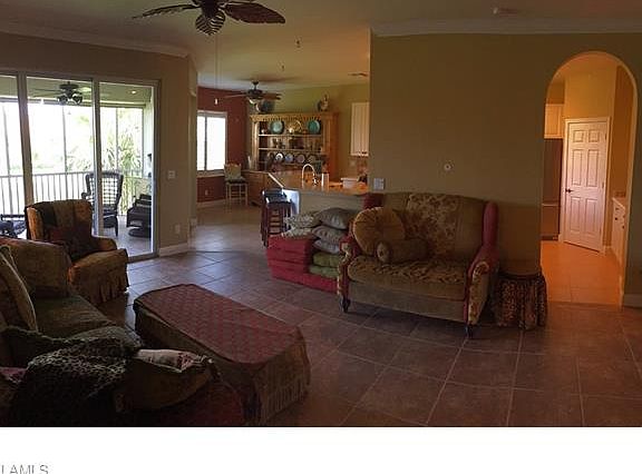 5th image of 14121 Cambridge Dr APT 202