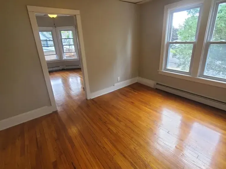 36 Sparkill Ave #2 — Photo 4
