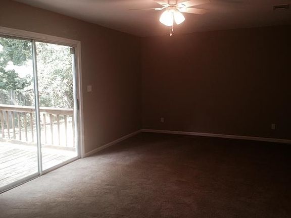 4th image of 1825 Salmon Dr
