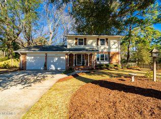 4200 Country Club Rd, Morehead City, NC 28557