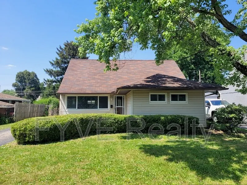 4126 Powell Ave photo 1