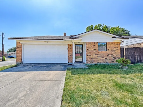 2218 Placid Dr, Carrollton, TX 75007