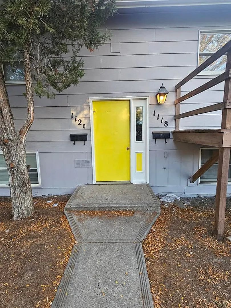 Affordable Eastside 2 Bed Apt. — Photo 1