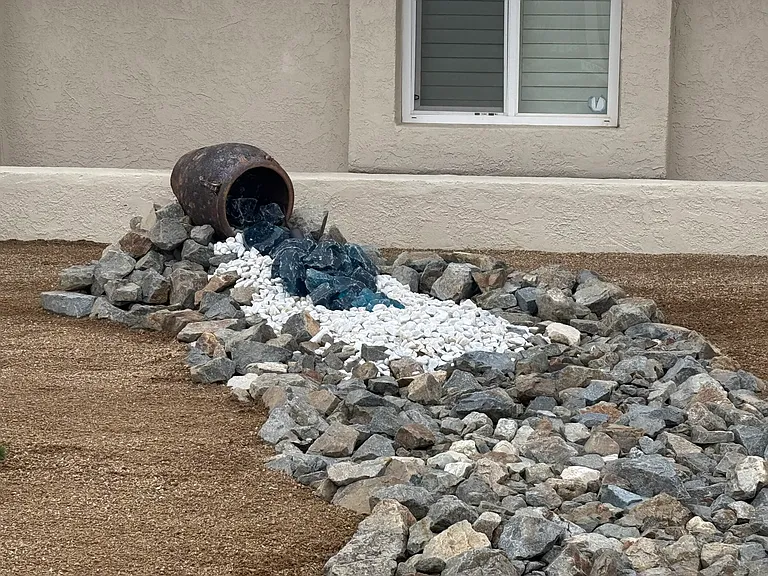45685 Mountain View Ave — Photo 33