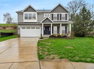 423 Hillington Dr, Eureka, MO