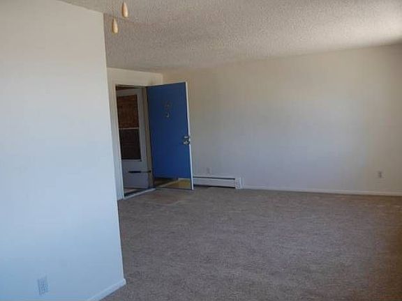 Large living/dining area