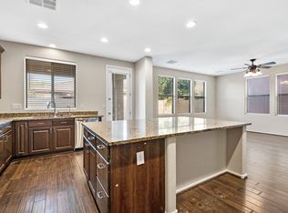 3304 E Carla Vista Dr #AZ0014, Gilbert, AZ 85295