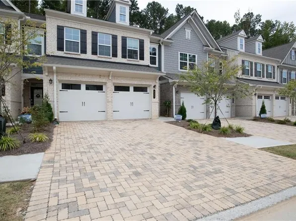 525 Duval Dr, Alpharetta, GA 30009