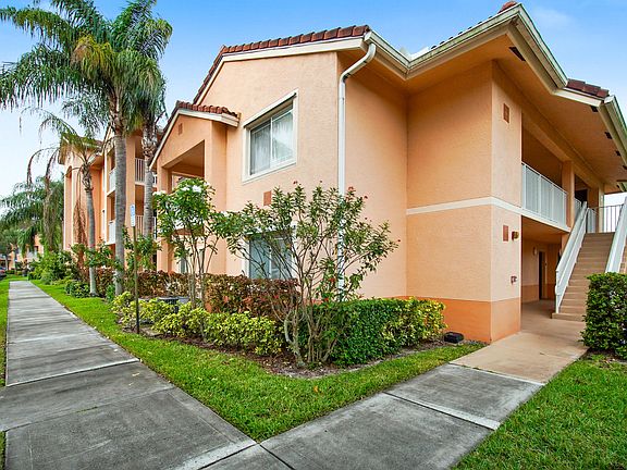 2nd image of 251 SW Palm Drive #207