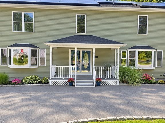 3rd image of 12 Corcoran Rd