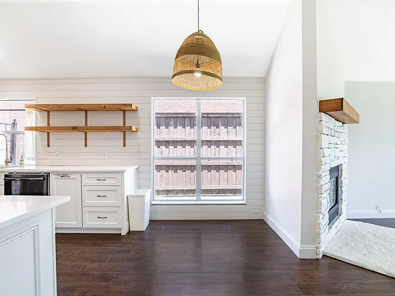 11388 Blackhawk Dr — Photo 10