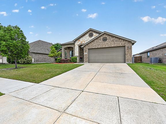 3rd image of 106 Zion Ln