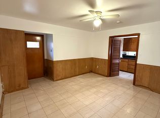 20499 Fairview Dr, Dearborn Heights, MI 48127