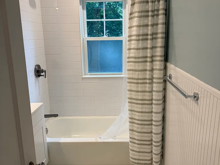 18 Fairfax Rd #1 — Photo 6
