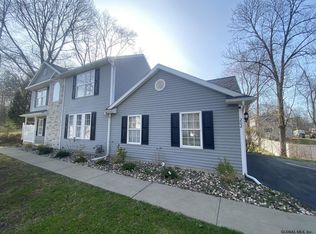 202 Fairfax Ave, Schenectady, NY 12304