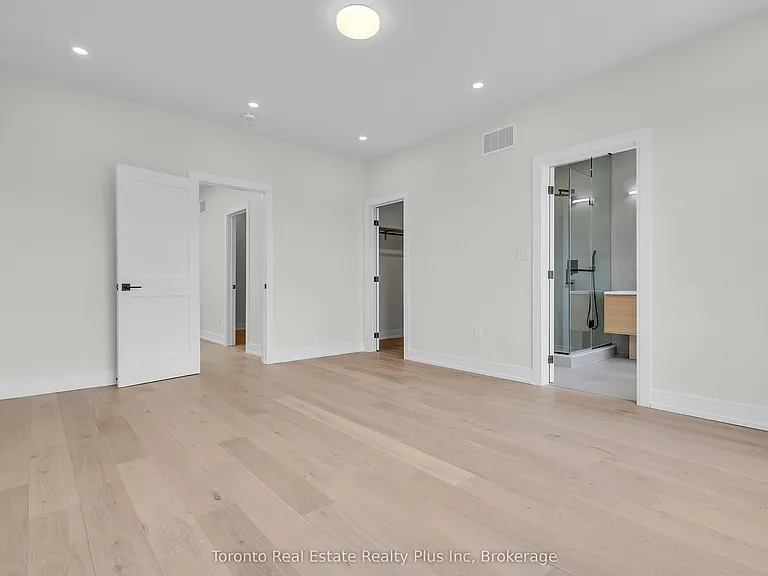 138 Bowie Ave — Photo 14