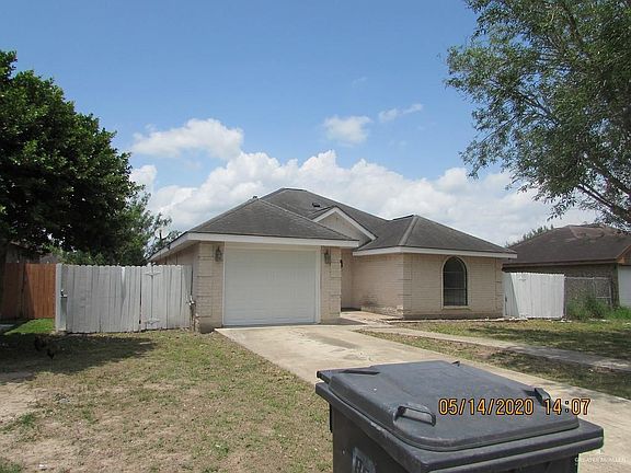 2nd image of 1306 E Camelia Ave