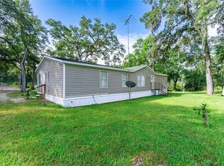 4894 SW 109th Ave, Webster, FL 33597