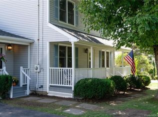 742 N Farms Rd, Wallingford, CT 06492