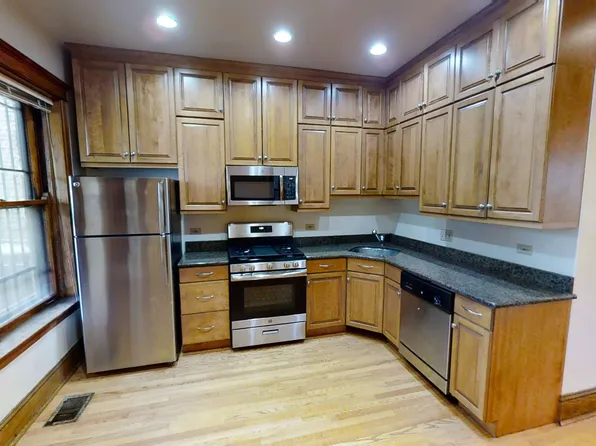 Magnolia Building, 3740 N Magnolia Ave #1, Chicago, IL 60613