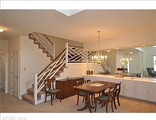 3rd image of 1737 Royal Park Ct