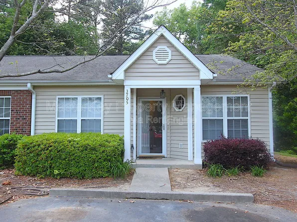 3705 Votive Ln, Raleigh, NC 27604