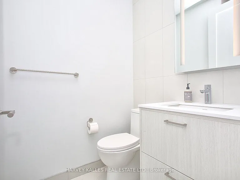 470 Front St W #3405 — Photo 20