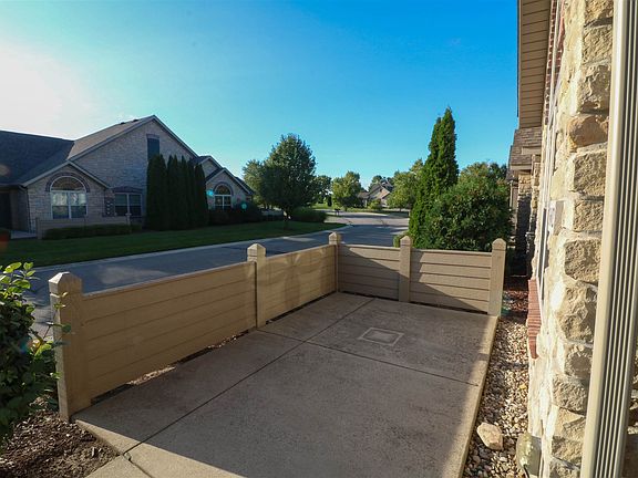 5th image of 3602 Sutton Dr #43