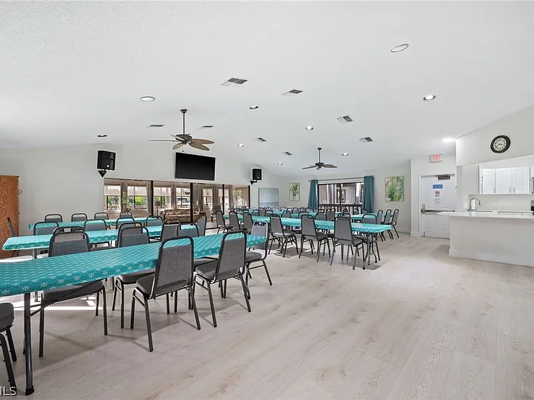 17611 Marco Island Ln — Photo 34