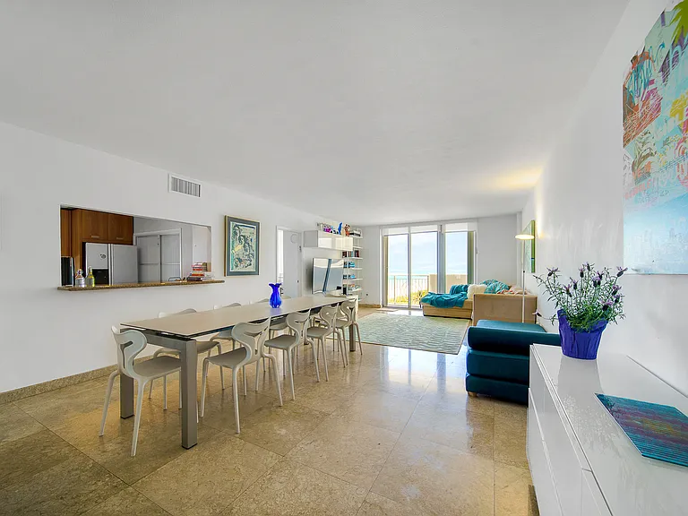 5825 Collins Ave #10G — Photo 14