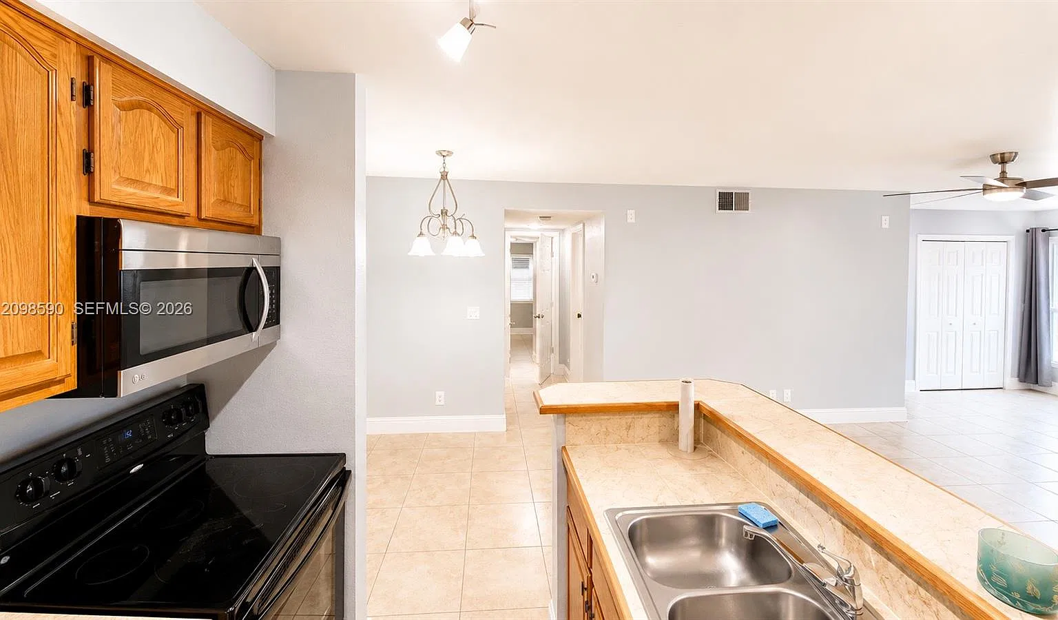 2986 S University Dr — Photo 4