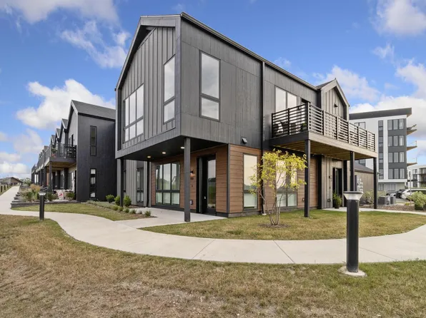 9352 South Alder PLACE #101, Oak Creek, WI 53154