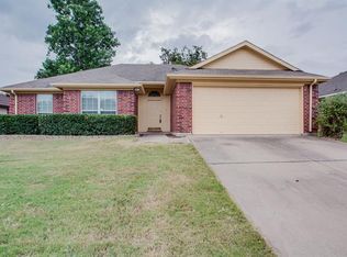 2013 Cancun Dr, Mansfield, TX