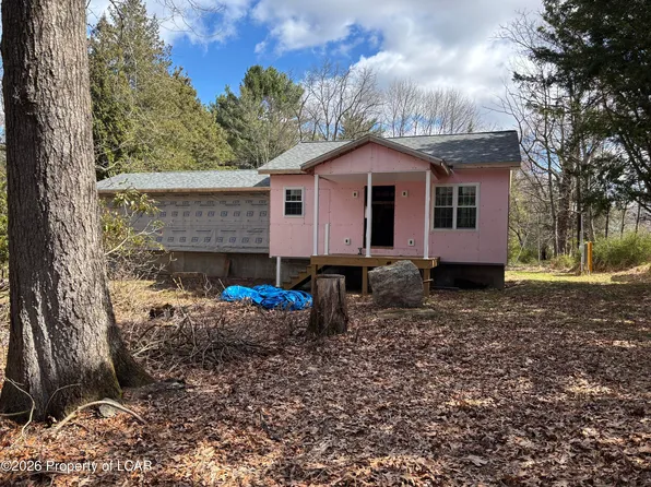 71 Prospect Rd, Mountain Top, PA 18707