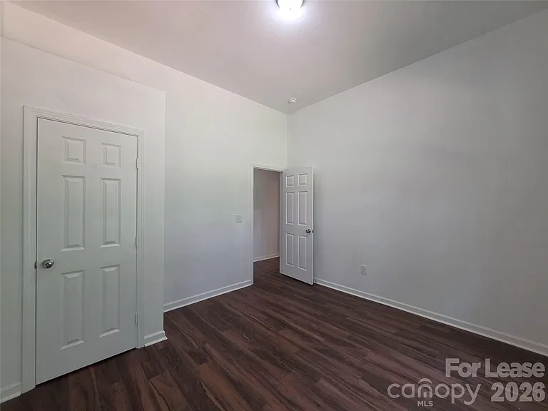 595 Foxwood Dr SE — Photo 22