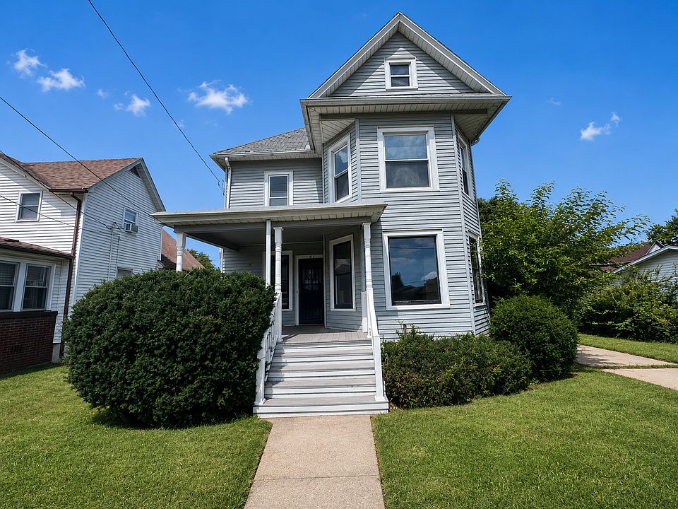 1st image of 412 Rockwell St