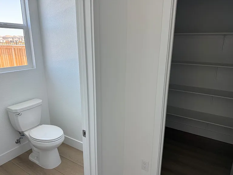 4661 Caufield Way — Photo 10