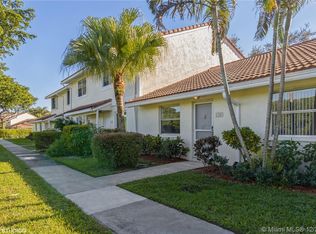 6380 Boca Cir, Boca Raton, FL 33433